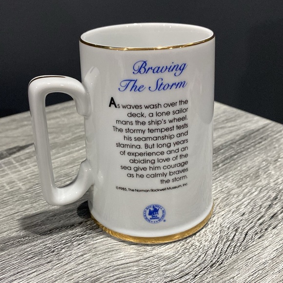 Norman Rockwell | Braving the Storm - Collector’s Mug - Picture 3 of 11